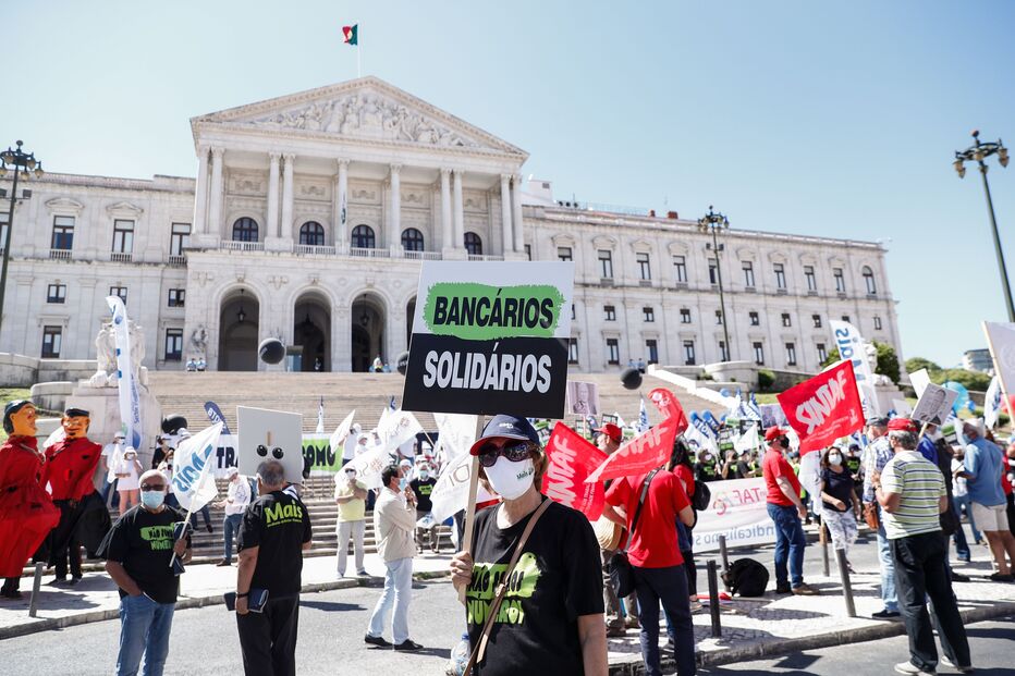 Manifestação, Assembleia da República
