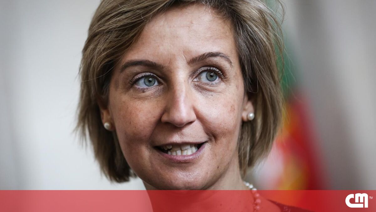 A Gerente Da Unidade Gestora De Saúde X - RETOEDU
