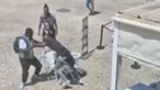 Detido por agredir agentes da PSP é libertado e volta a envolver-se em rixa no Cais do Sodré em Lisboa