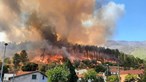 Mais de mil operacionais combatem fogo na serra da Estrela