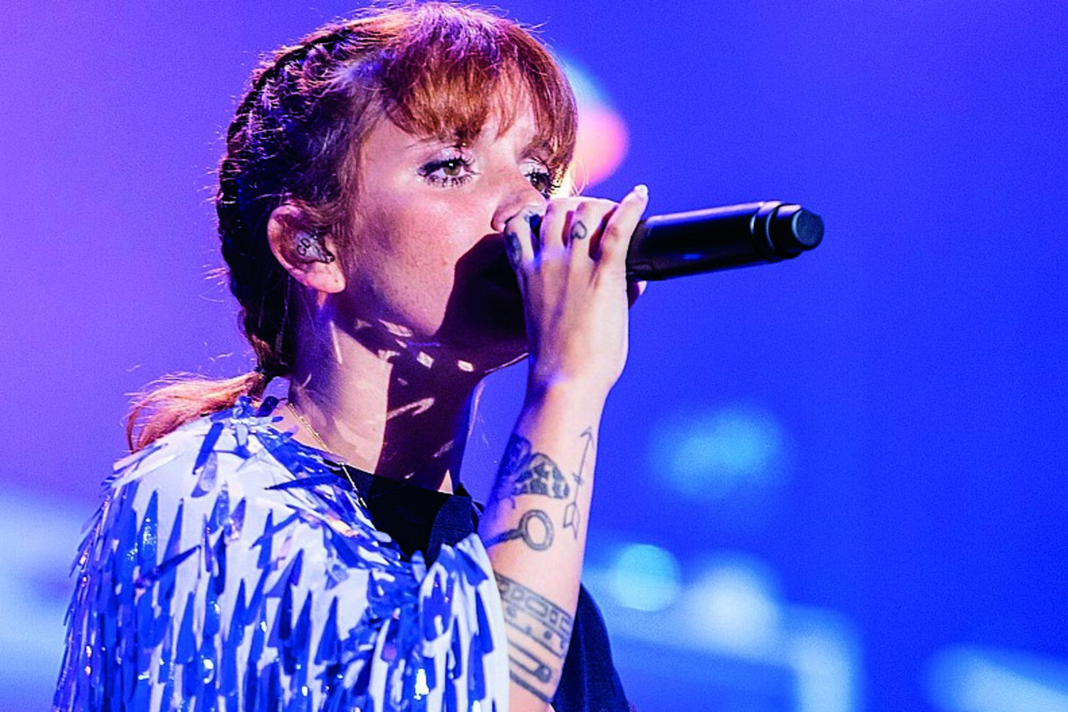 Carolina Deslandes Acusa Cantora Brasileira De Pl gio Cm Ao Minuto Carolina Deslandes Acusa Cantora Brasileira De Pl gio Cm Ao Minuto