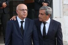 Fernando Seara e Fernando Gomes no velório de Chalana