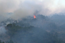 Fogo na serra da Estrela leva fumo e cheiro a queimado até Espanha