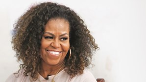 Michelle Obama virou mesmo escritora