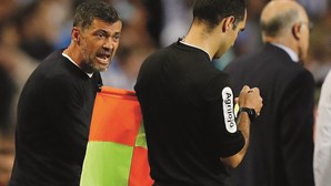 Tolerância zero dos árbitros irrita o FC Porto