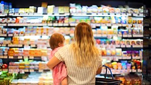 Portugueses com dificuldades na ida ao supermercado devido à inflação. Veja os preços dos alimentos