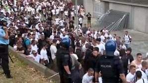 Jornalistas agredidos por adeptos croatas após jogo em Guimarães. Veja as imagens
