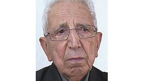 Homem rouba 400 euros a padre de 96 anos e esconde-os em meia 