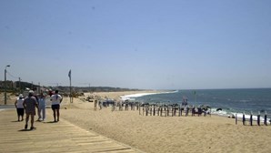Proibida ida a banhos na praia de Salgueiros em Gaia
