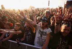 A pacata vila de Wacken, no norte da Alemanha, volta a acolher aquele que é considerado o maior festival de heavy metal do mundo