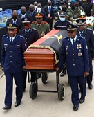 Cortejo fúnebre do ex-Presidente angolano 