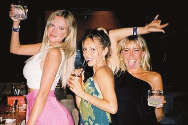 Júlia Palha, Laura Dutra e Ana Marta Ferreira estiveram juntas no Algarve