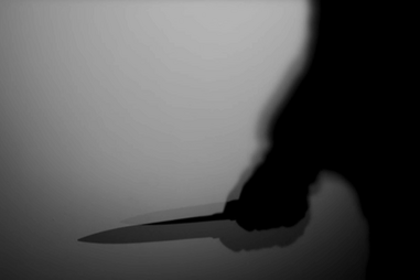 Jovem leva 7 facadas em guerra de gangs e acaba a lutar pela vida no Hospital Amadora-Sintra