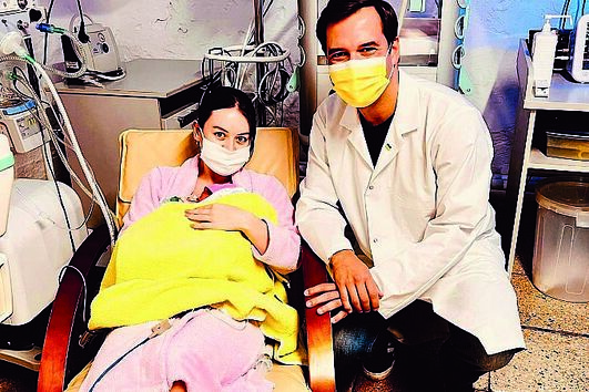 Batista Leite seguiu os primeiros dias de Milana, no Hospital Regional de Lviv.  A bebé, que nasceu prematura, com menos de um quilo, conseguiu recuperar