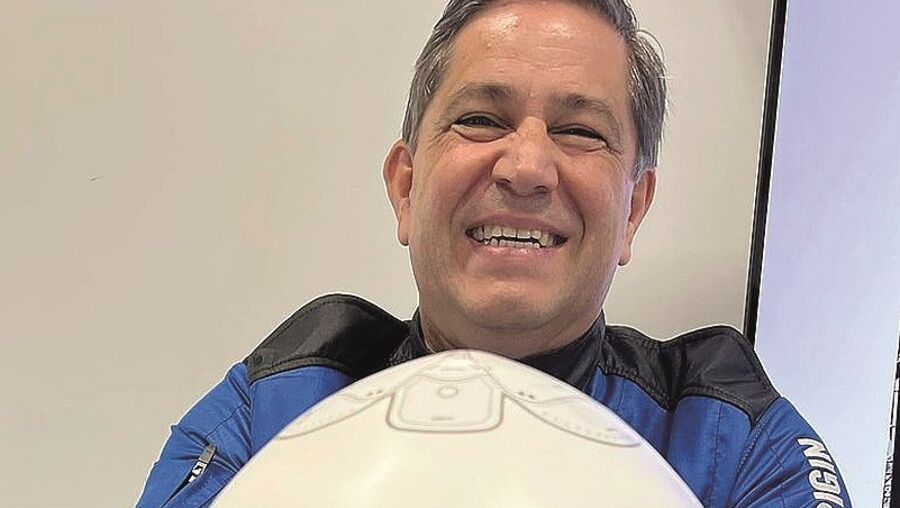 De Mário Ferreira a Jeff Bezos: Conheça os empresários que já foram ao espaço 