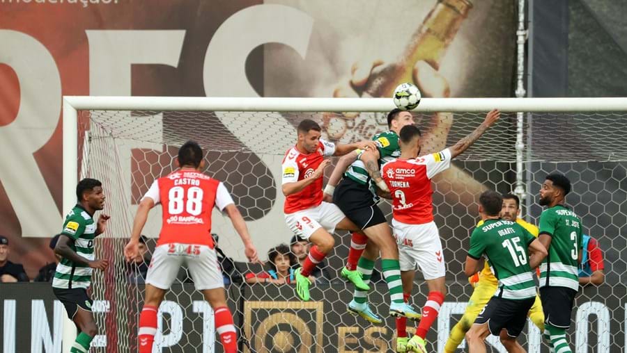 Em anos anteriores, a RTP Internacional emitiu um jogo por jornada de Sporting, FC Porto ou Benfica