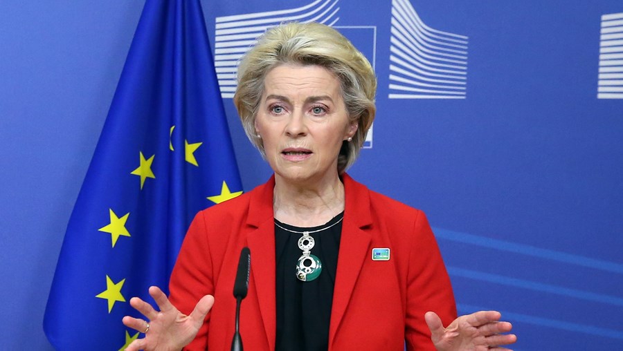 Subida terá ainda de receber 'ok' das instâncias comunitárias, como a Comissão Europeia, que Ursula von der Leyen lidera