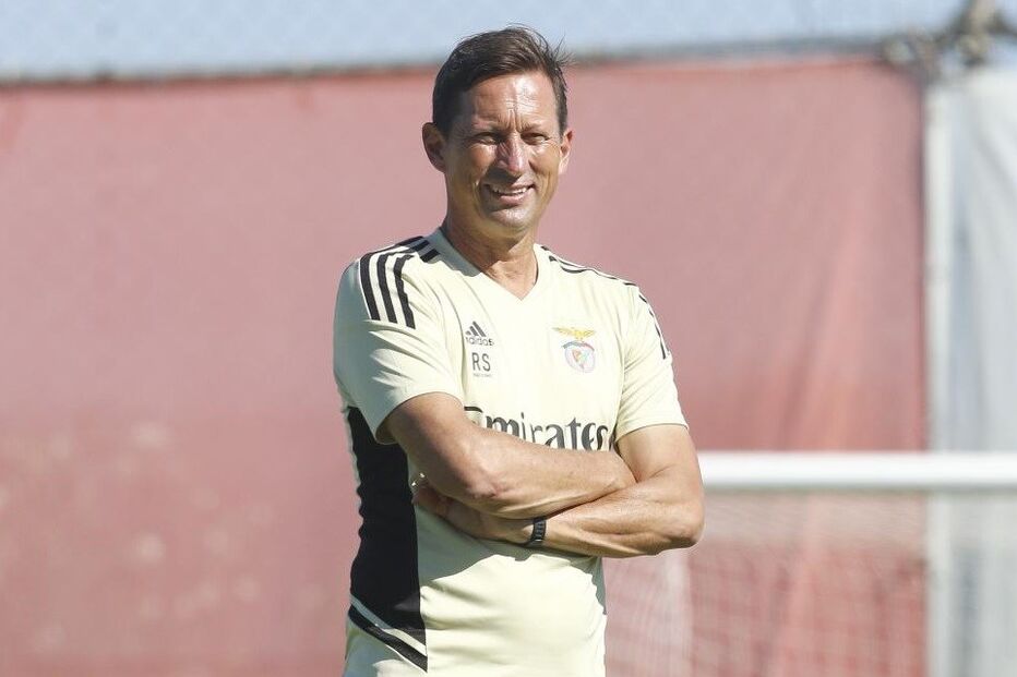 Roger Schmidt faz o primeiro jogo oficial pelo Benfica