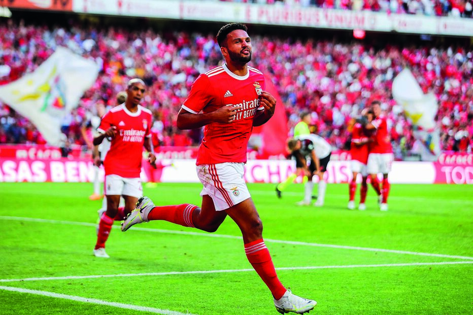 Gonçalo Ramos, autor de três golos, foi a figura maior do jogo desta terça-feira, na Luz