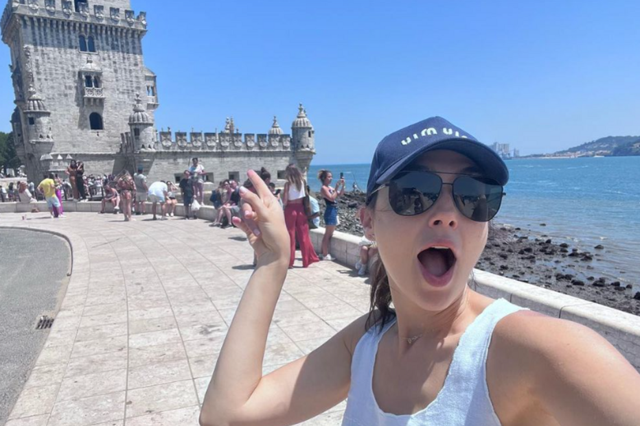Gal Gadot mostrou-se junto à Torre de Belém