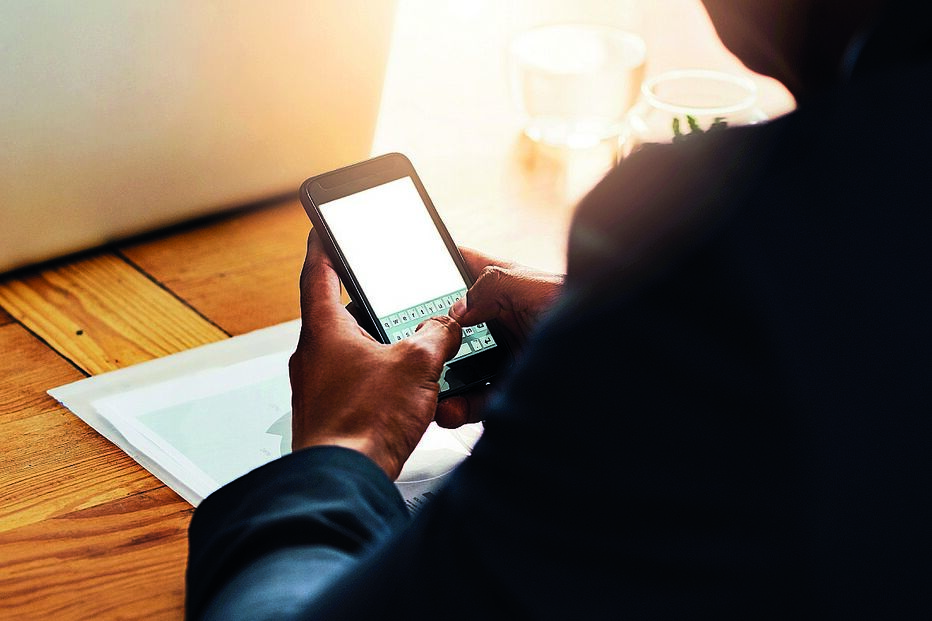 Homens partilhavam ficheiros com sexo explícito envolvendo menores 