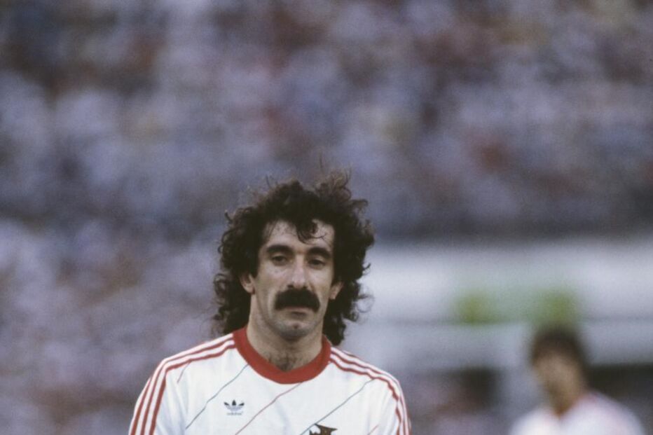 Fernando Chalana representou a seleção