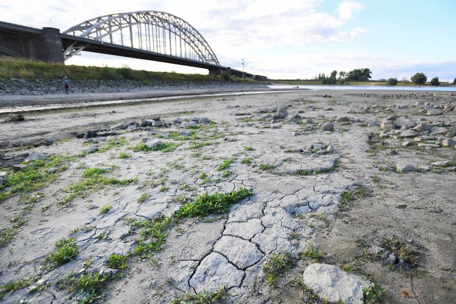 Rio Waal, um dos braços do rio Reno, em Nijmegen, nos Países Baixos