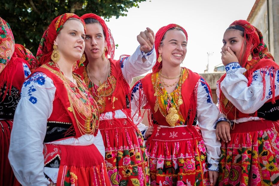Mulheres de Viana do Castelo 'carregam' 84 milhões de euros em ouro