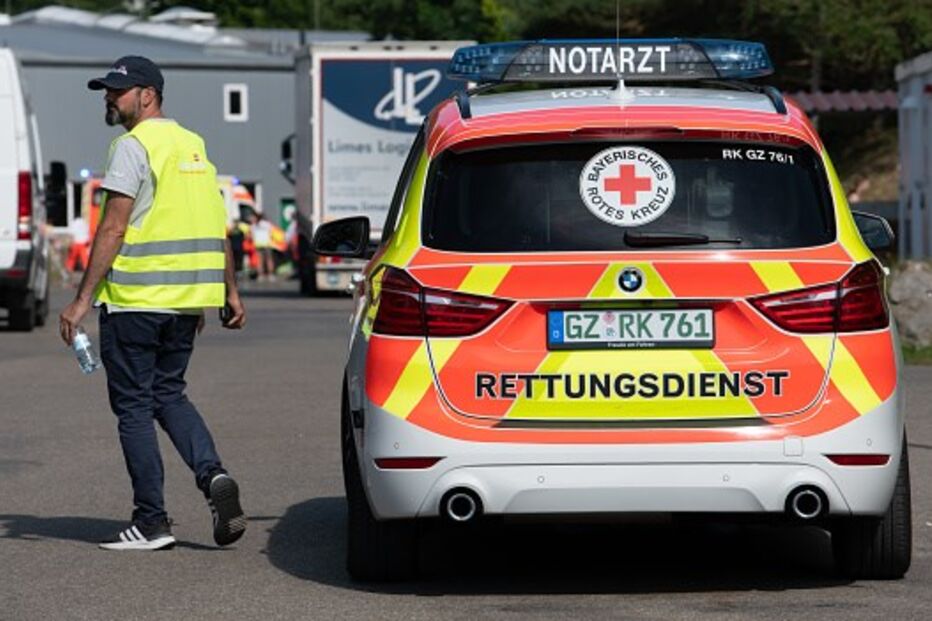 Mais de 30 feridos em colisão numa montanha-russa na Legolândia	