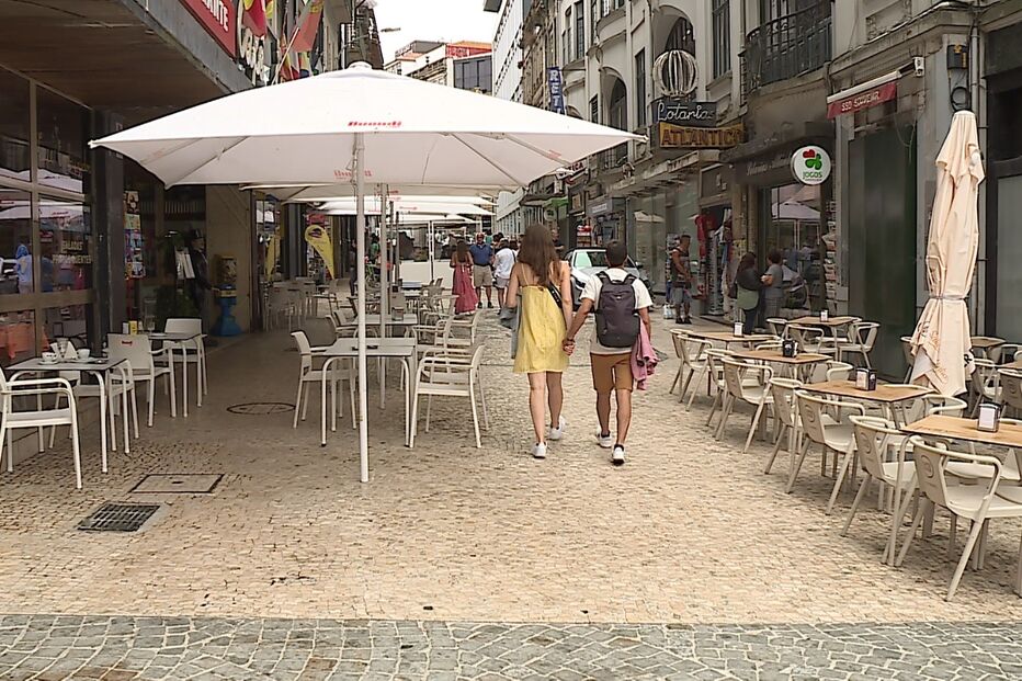 Homem de 46 anos esfaqueado após discussão no Porto 