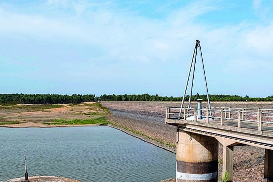 Campilhas, água, seca 