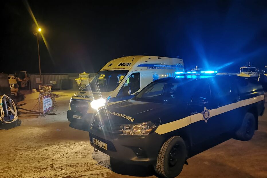 salvamento, resgate, polícia marítima, ericeira