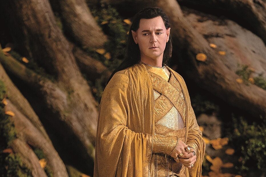 Ator Benjamin Walker numa cena da série ‘O Senhor dos Anéis’ 