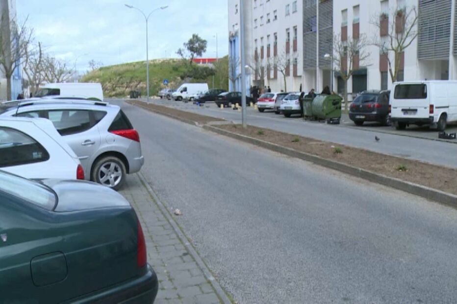Tiroteio no bairro da Ameixoeira em Lisboa leva PSP à apreensão de três caçadeiras