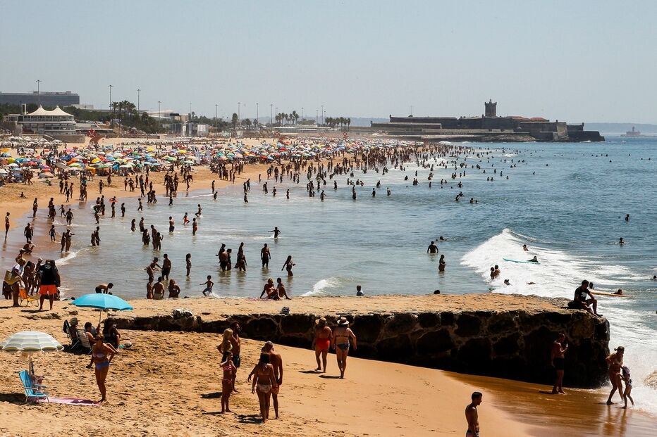 Praia de Carcavelos, Cascais