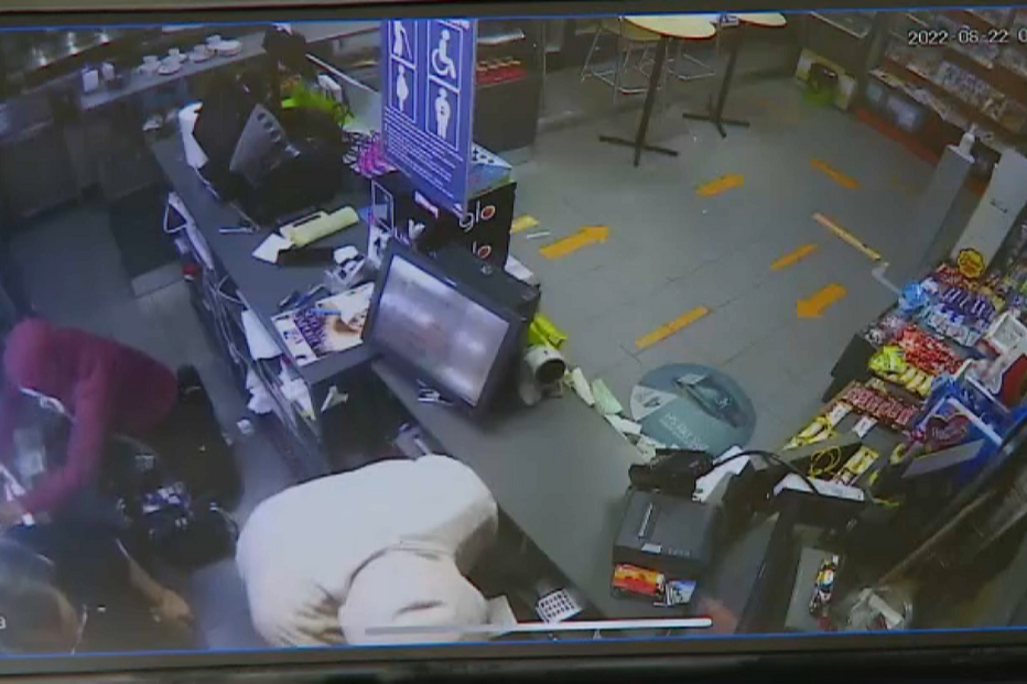 Trio detido em carro usado em assalto a posto de combustível