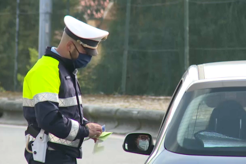 Mais de 448 condutores apanhados sem inspeção