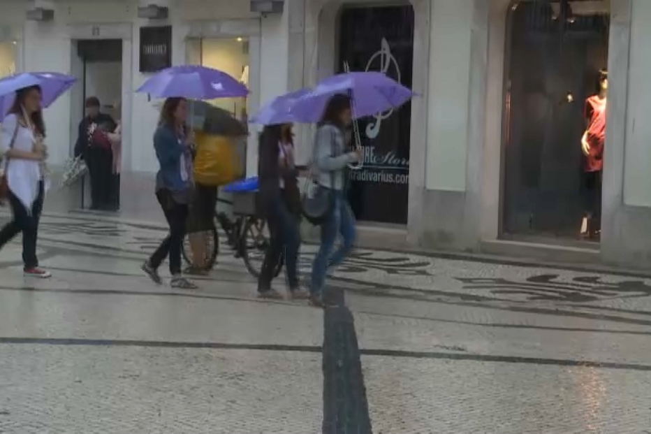 Chuva, granizo e trovoada