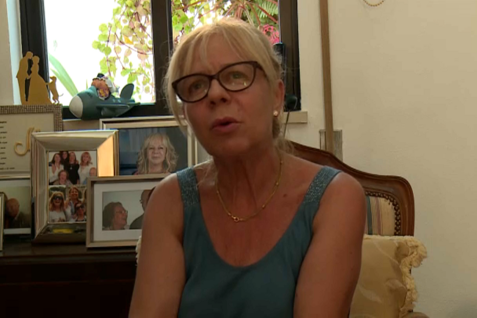 Professora espera há dois anos por reforma