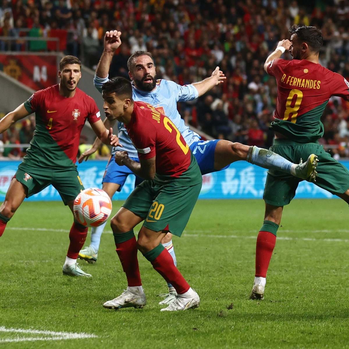 Portugal perde frente à Espanha e falha Final Four - Futebol foto