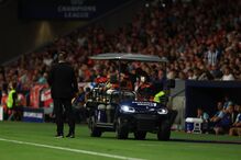 Otávio sofreu traumatismo na grade costal na derrota do FC Porto em Madrid