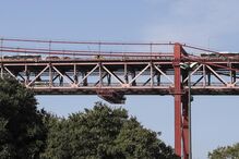 Colisão na Ponte 25 de Abril em Lisboa