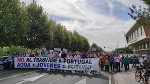 Milhares de agricultores exigem que Espanha corte água a Portugal