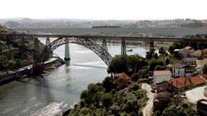 Nova ponte sobre o Douro para carros e comboios TGV