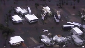 Imagens aéreas mostram rasto de destruição após passagem do furacão Ian na Florida