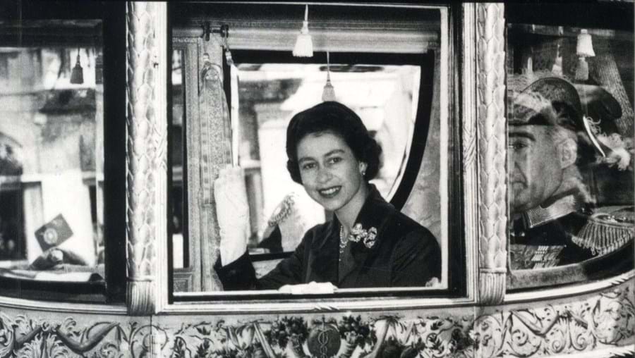Rainha Isabel II, em 1957