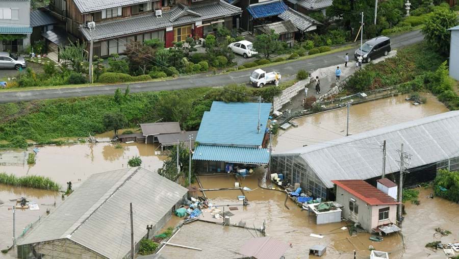 Chuvas causadas pelo tufão Noru