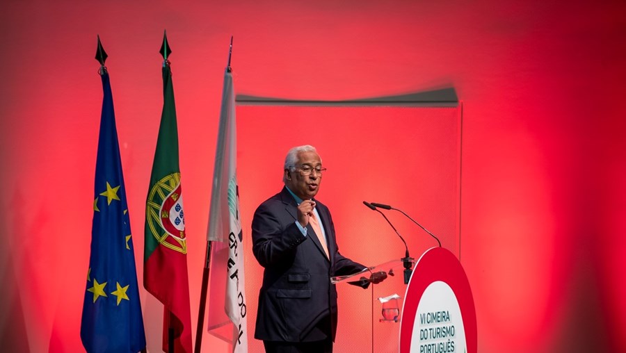 Primeiro-ministro, António Costa, na sessão de abertura da VI Cimeira do Turismo Português, na Fundação Champalimaud, em Lisboa