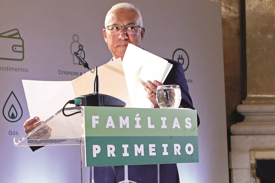 Pacote de medidas de apoio às famílias dá 125 euros para quem ganha até 2700 euros