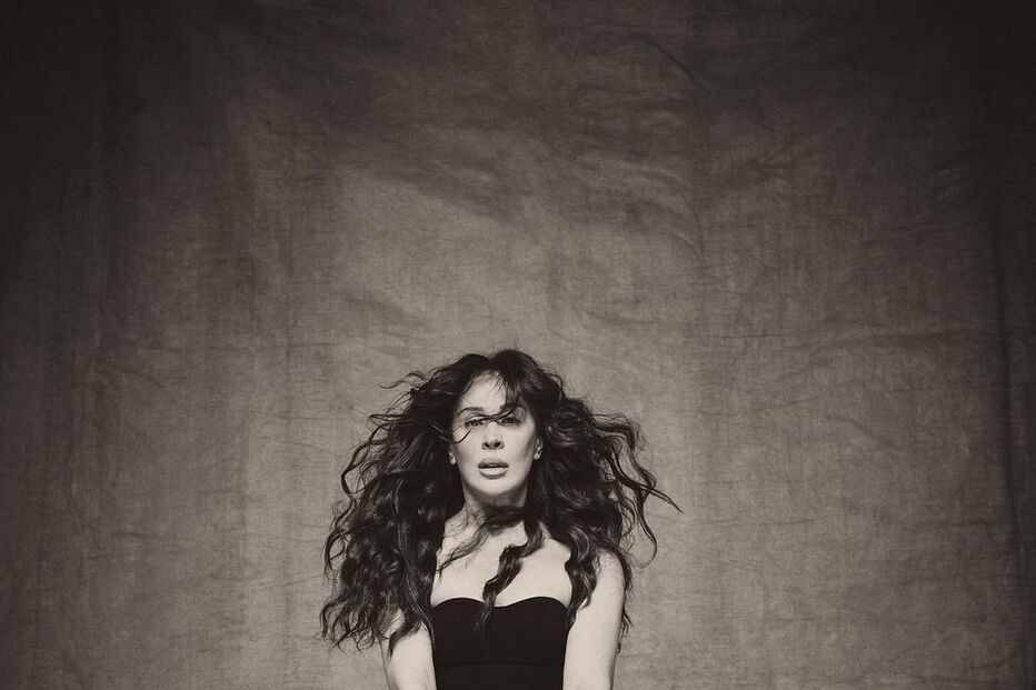 Claúdia Raia, Sharon Stone, Monica Bellucci, Pamela Anderson, Liz Hurley